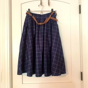 Navy mod cloth skirt